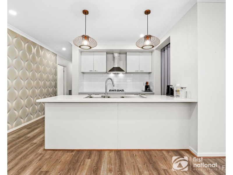 22 Damice Street, Clyde North VIC 3978