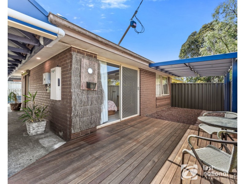 6 Chomley Street, Cranbourne VIC 3977
