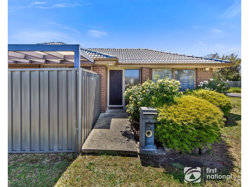 6 Chomley Street, Cranbourne VIC 3977