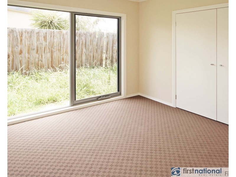 3/17 Valepark Crescent, Cranbourne VIC 3977
