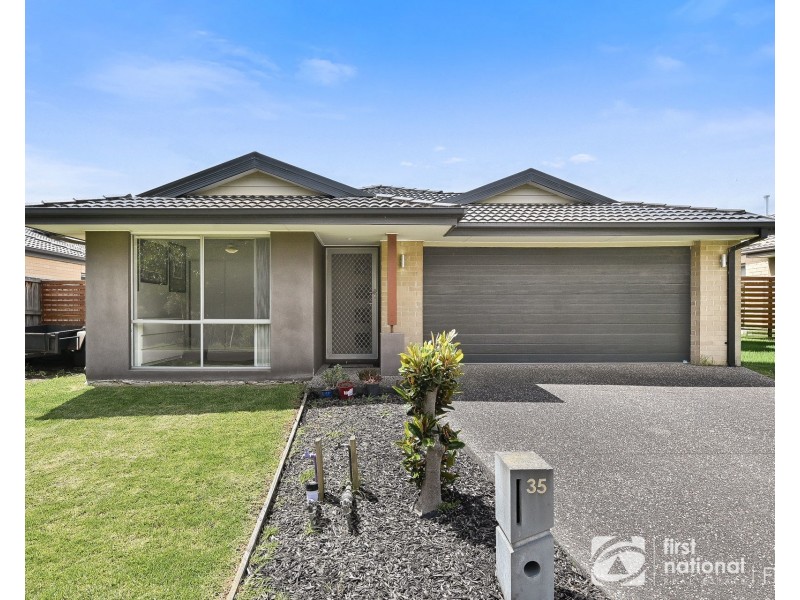 35 Campaspe Street, Clyde North VIC 3978