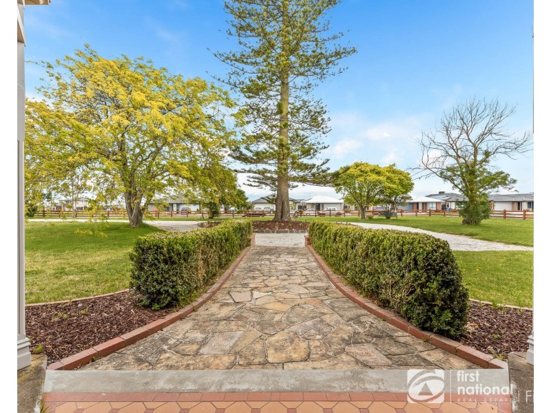 “Wilandra” Tuckers Road, Clyde VIC 3978