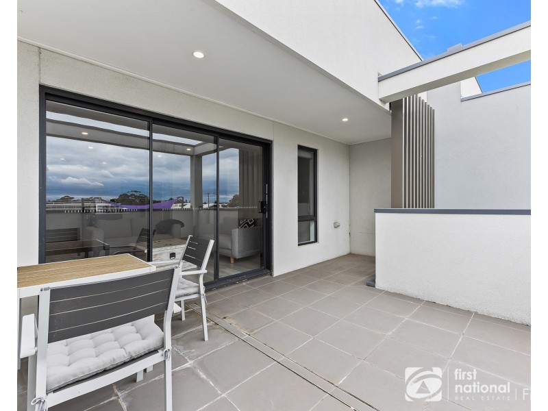 5 Daphne Walk, Clyde VIC 3978