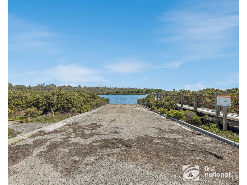 18 Cannons Creek Road, Cannons Creek VIC 3977