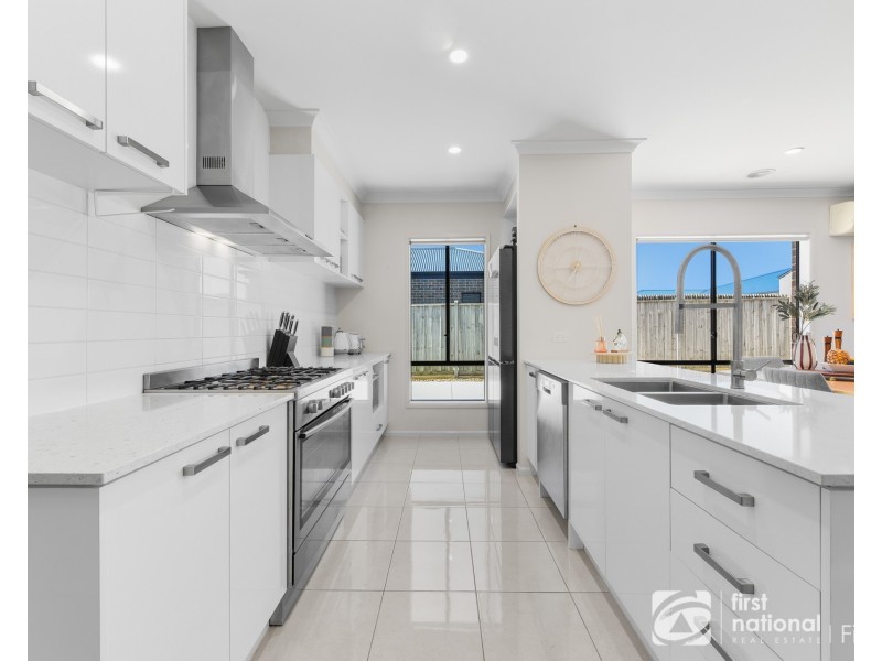 12 Sambur Road, Tooradin VIC 3980
