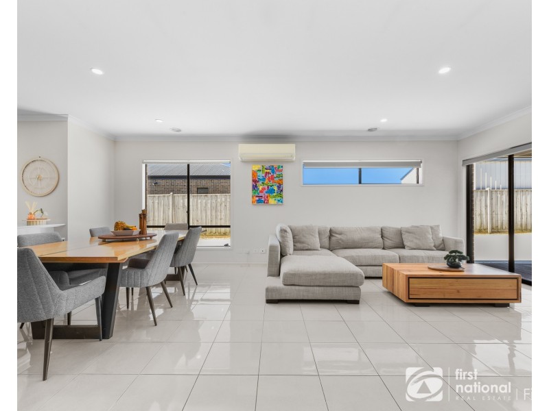 12 Sambur Road, Tooradin VIC 3980