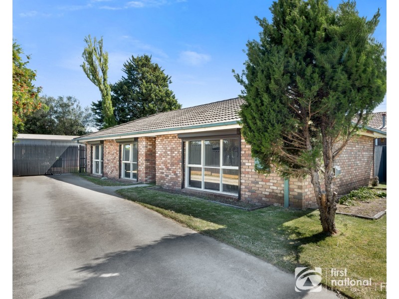 23 Circle Drive North, Cranbourne VIC 3977