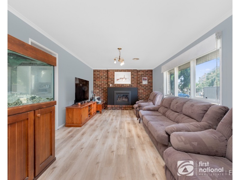 23 Circle Drive North, Cranbourne VIC 3977