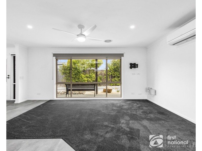 1/6 Delmont Court, Cranbourne VIC 3977