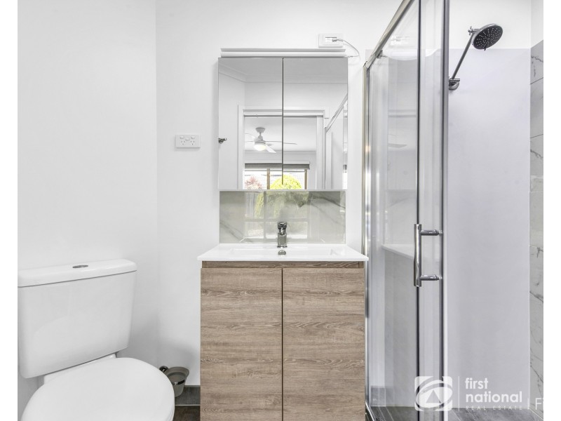 1/6 Delmont Court, Cranbourne VIC 3977