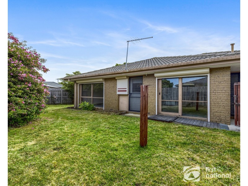 2/28 Duff Street, Cranbourne VIC 3977