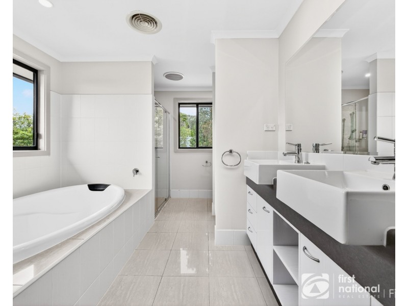 5 Balamara Court, Frankston South VIC 3199