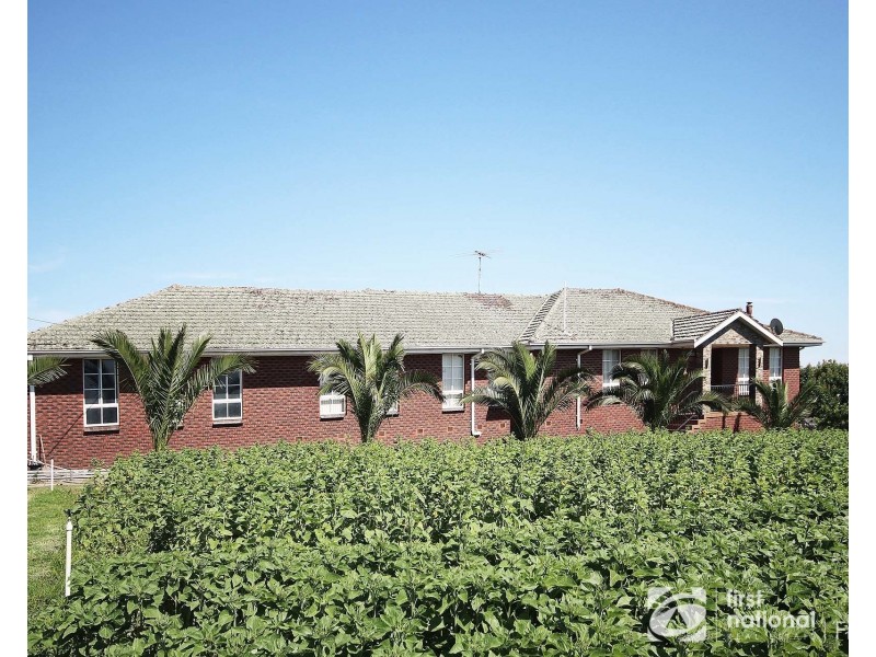 85 Clyde-Five Ways Road, Clyde VIC 3978