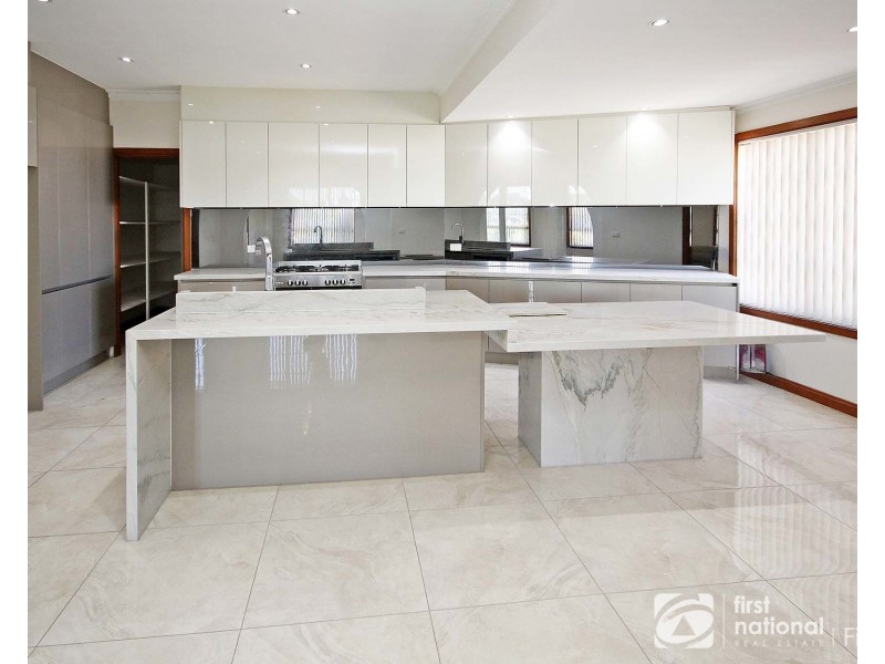 85 Clyde-Five Ways Road, Clyde VIC 3978