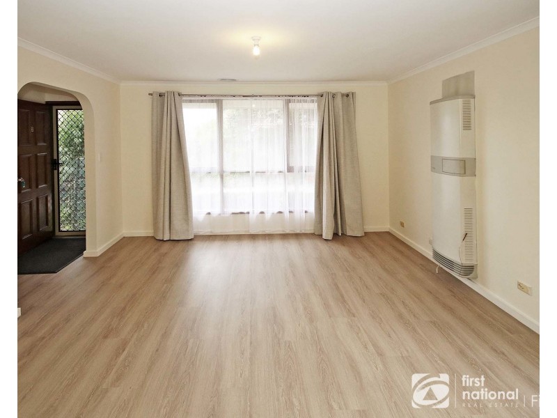 2/21 Lyall Street, Cranbourne VIC 3977