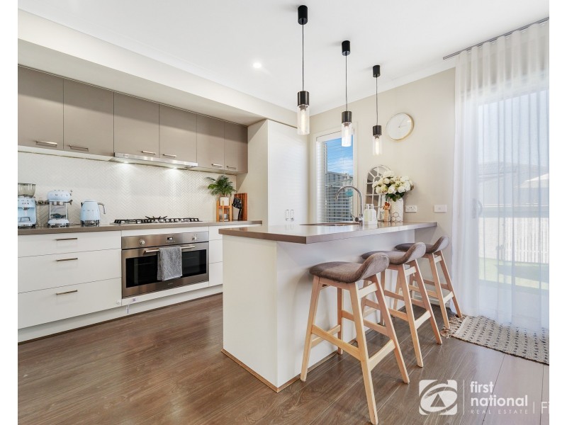 3 Splendour Lane, Berwick VIC 3806