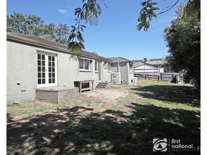 139 Bemersyde Drive, Berwick VIC 3806