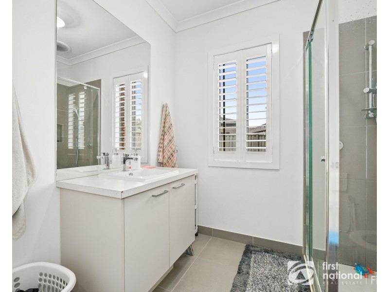 22 Damice Street, Clyde North VIC 3978