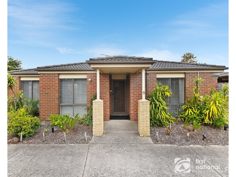 5/11-13 Elizabeth Street, Cranbourne North VIC 3977