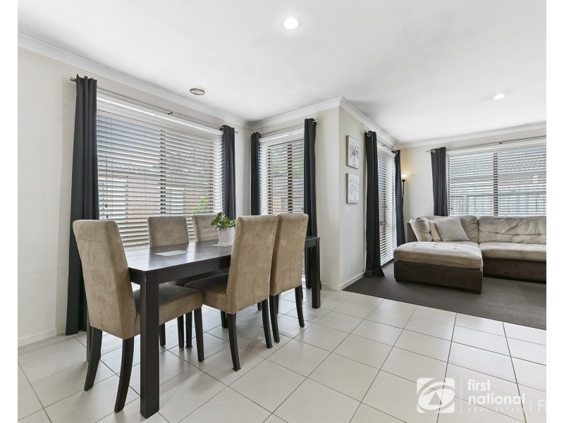 5/11-13 Elizabeth Street, Cranbourne North VIC 3977
