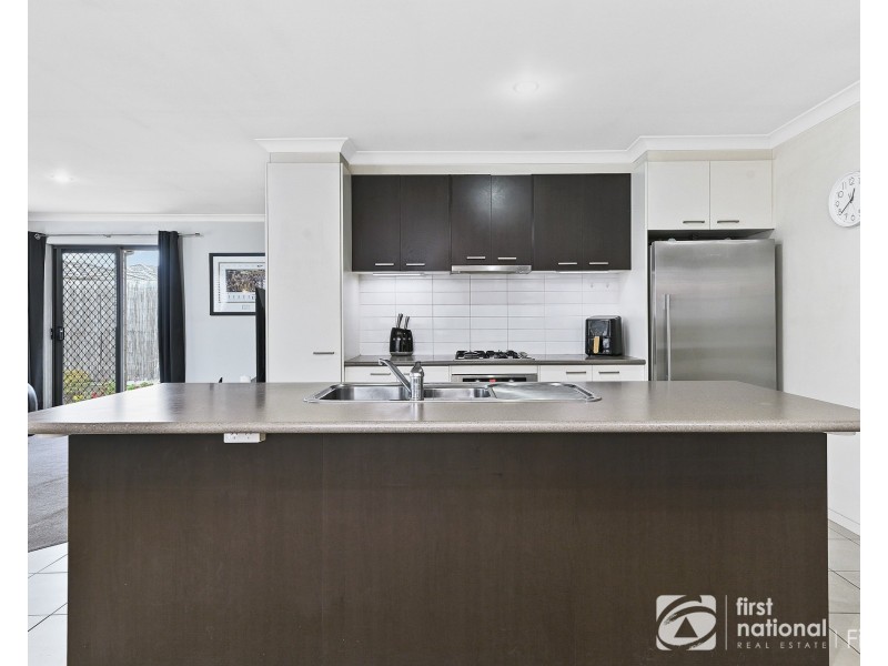 5/11-13 Elizabeth Street, Cranbourne North VIC 3977