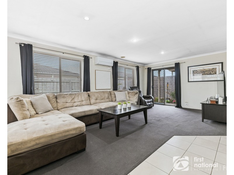 5/11-13 Elizabeth Street, Cranbourne North VIC 3977