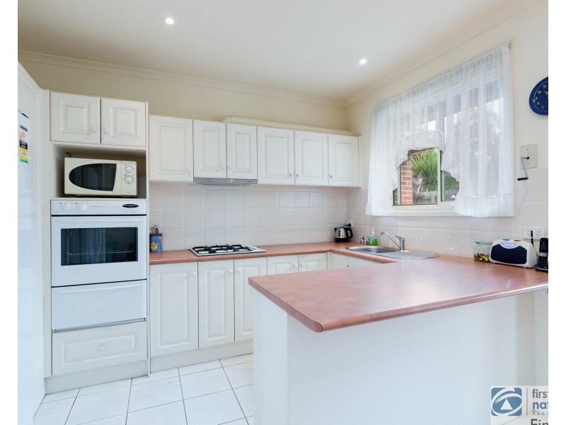 3/27 Bakewell Street, Cranbourne VIC 3977