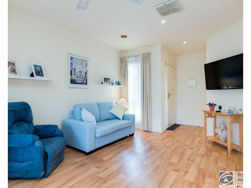 3/27 Bakewell Street, Cranbourne VIC 3977