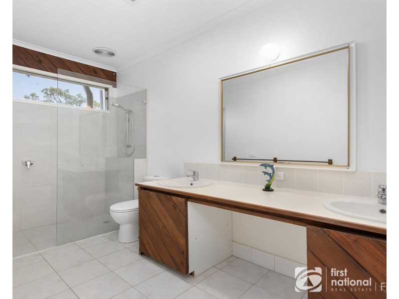 191-193 Smiths Lane, Cranbourne South VIC 3977