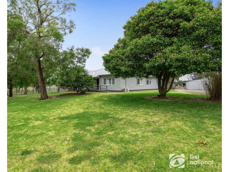 191-193 Smiths Lane, Cranbourne South VIC 3977