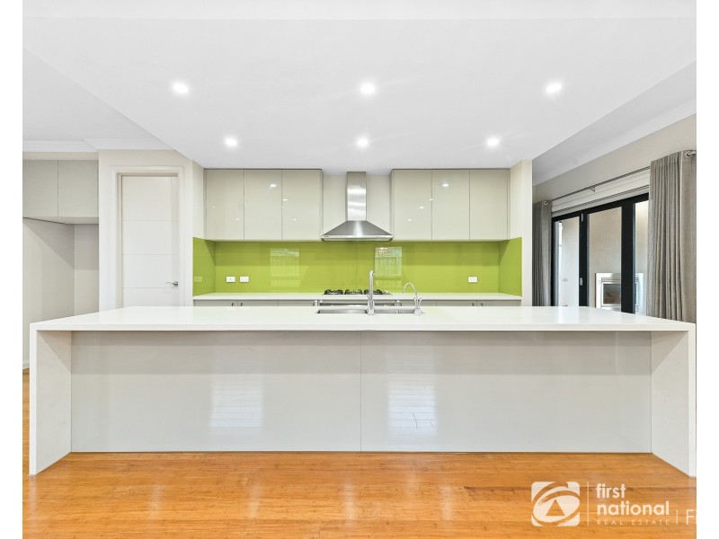 34 Brightstone Drive, Clyde North VIC 3978