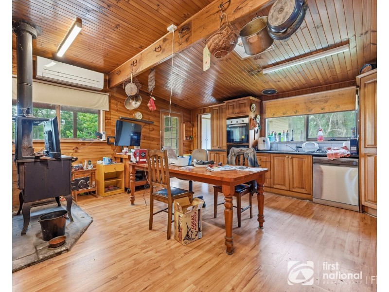 2 Seaview Court, Nyora VIC 3987