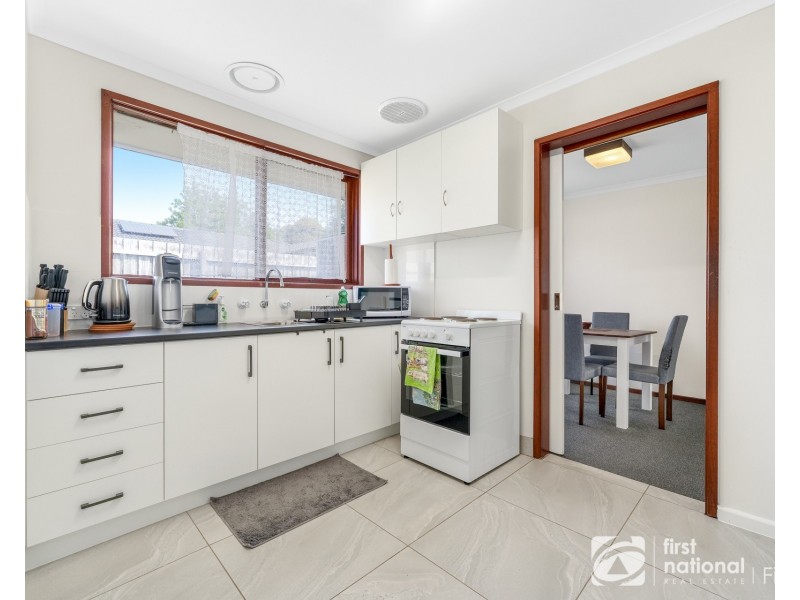 2/133 Clarendon Street, Cranbourne VIC 3977