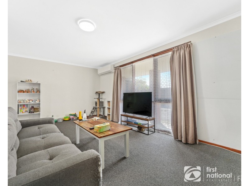 2/133 Clarendon Street, Cranbourne VIC 3977