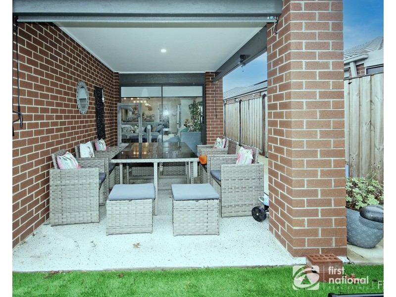 11 Renoir Avenue, Pakenham VIC 3810