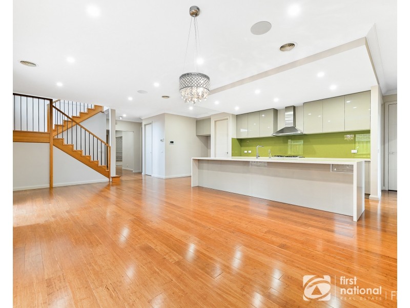 34. Brightstone Drive, Clyde North VIC 3978