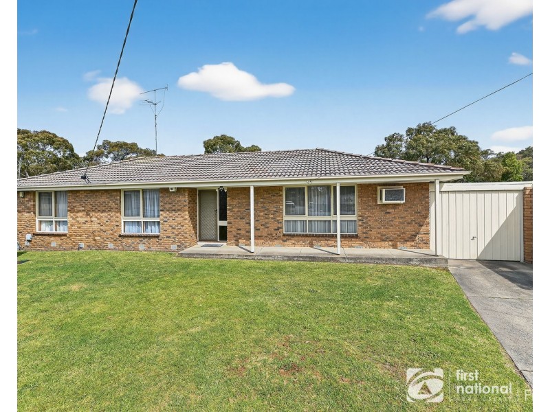 8 Dalray Court, Cranbourne VIC 3977