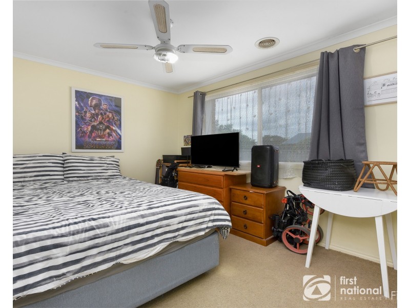 32 Honey Myrtle Way, Cranbourne VIC 3977