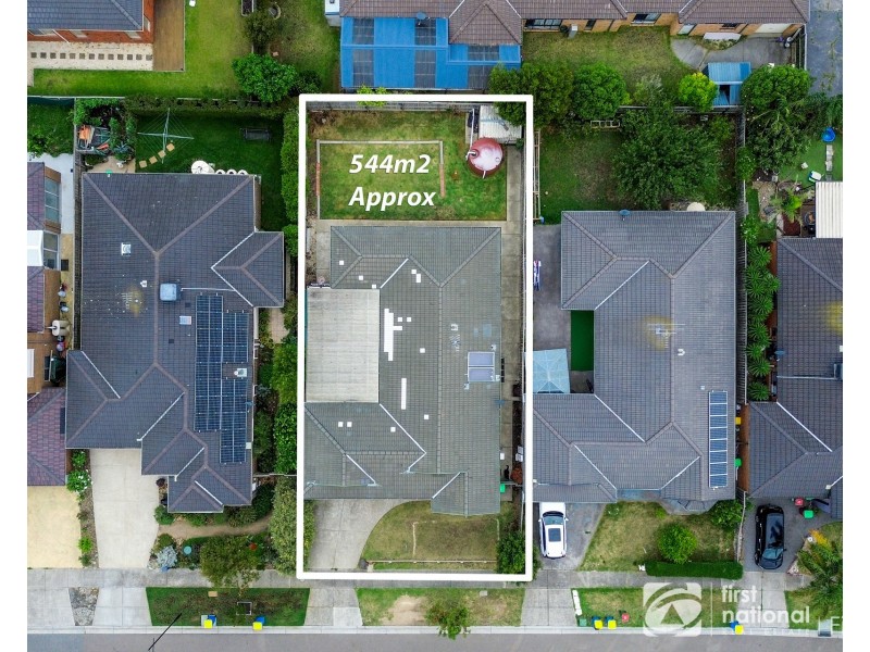 32 Honey Myrtle Way, Cranbourne VIC 3977