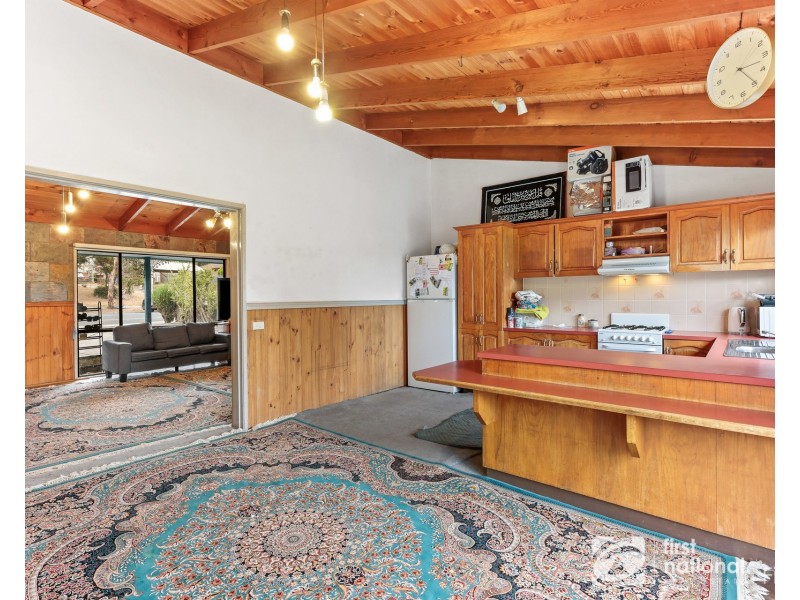 43 Willow Drive, Hampton Park VIC 3976