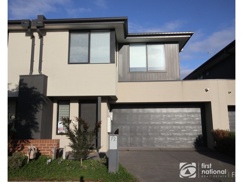 72 Stature Avenue, Clyde North VIC 3978