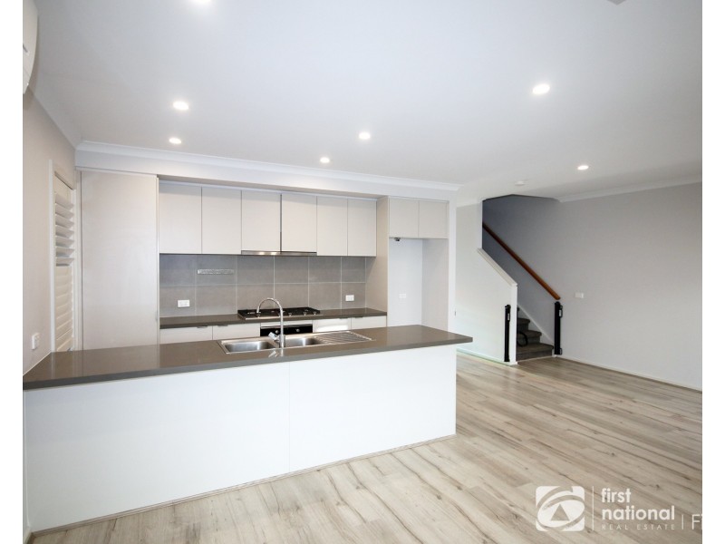 72 Stature Avenue, Clyde North VIC 3978