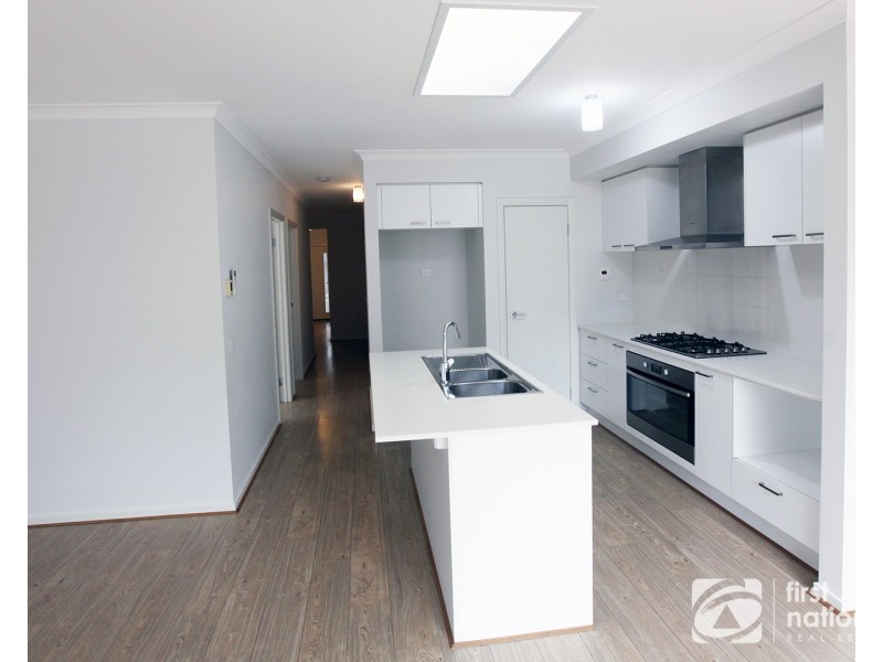 49 Adriatic Circuit, Clyde VIC 3978