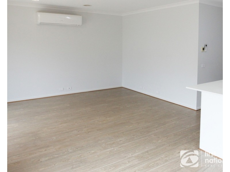 49 Adriatic Circuit, Clyde VIC 3978