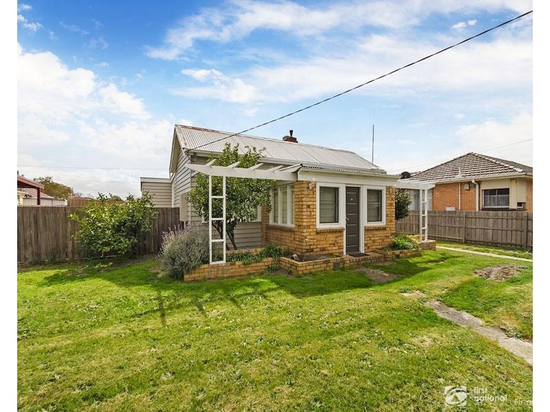 33 Thames Promenade, Chelsea VIC 3196