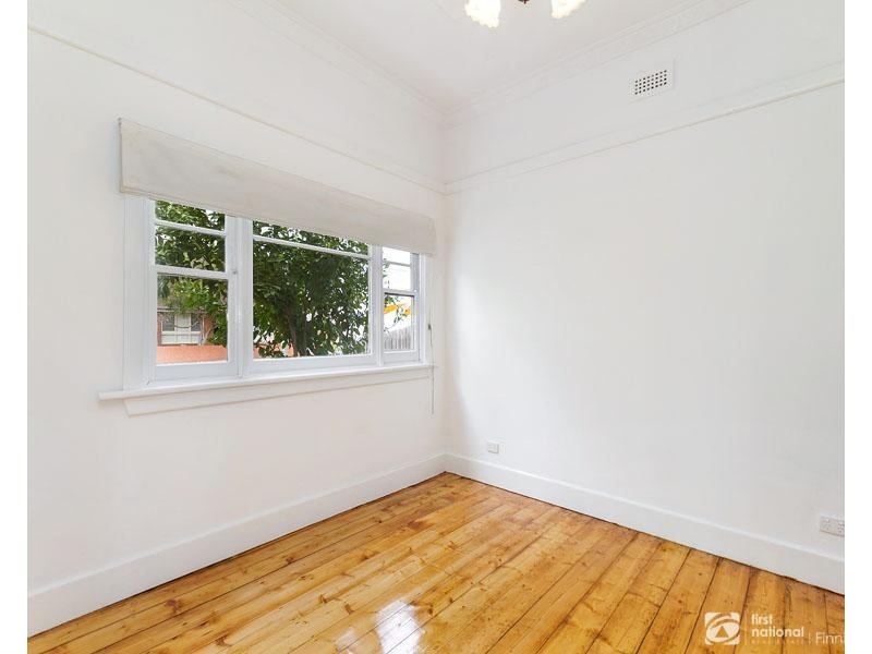 33 Thames Promenade, Chelsea VIC 3196