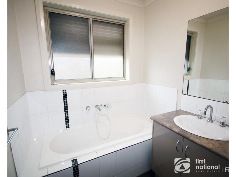 62a Lurline Street, Cranbourne VIC 3977