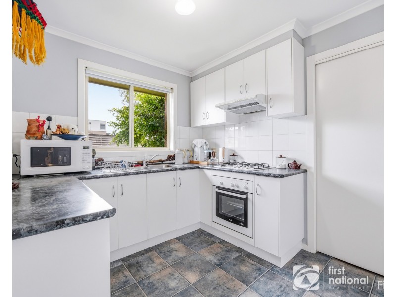 2/4-6 William Street, Cranbourne VIC 3977