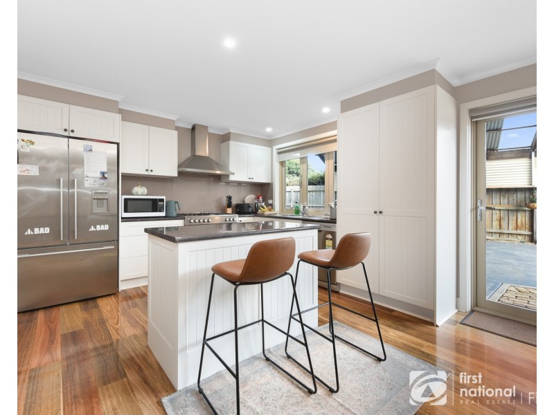 1 Lawson Close, Cranbourne VIC 3977