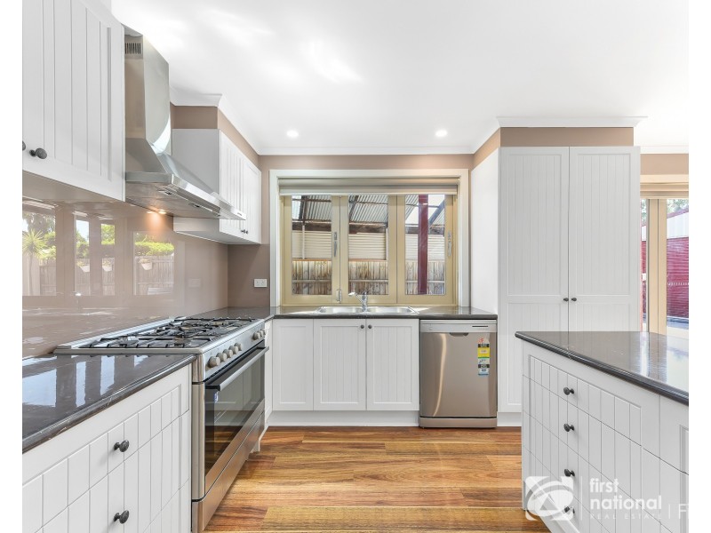 1 Lawson Close, Cranbourne VIC 3977